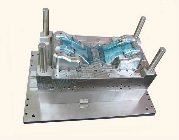 注塑模05.jpg